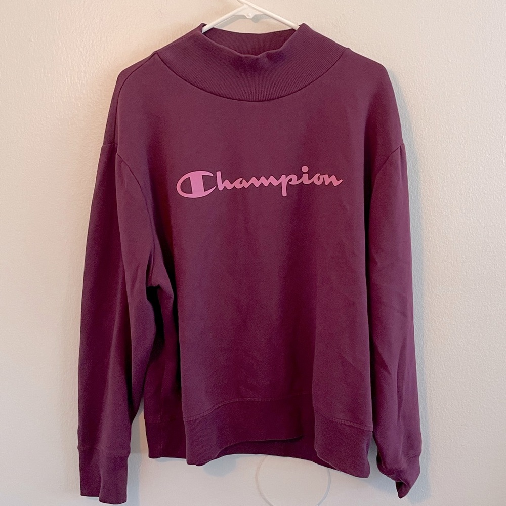 Champion sweatshirt. XL